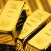 أسعار الذهب تنخفض في التعاملات الفورية
