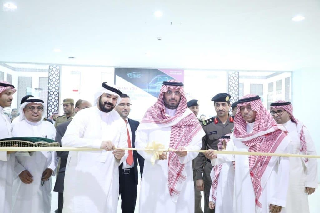 سعود بن جلوي يفتتح معرض السيارات الدولي 2019