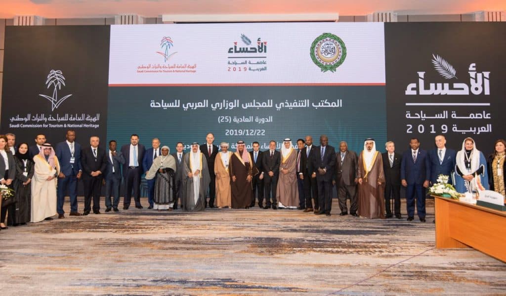الخطيب: العمل السياحي المشترك لا يهدد أي بلد عربي