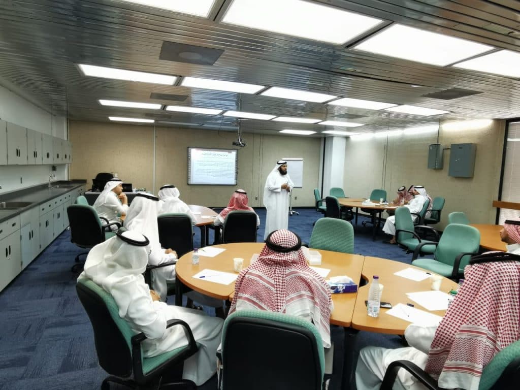“التعليم” و”الاتصالات” تدربان 1000 معلم ومعلمة على المهارات الرقمية