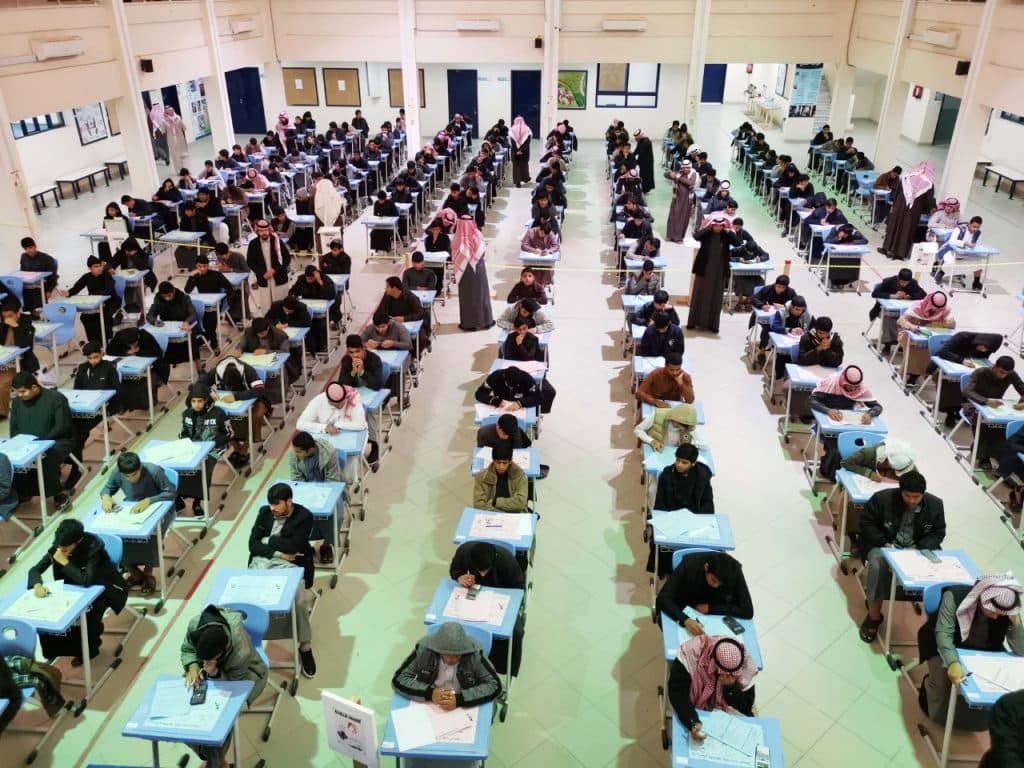 “مليون” طالب وطالبة على مقاعد الاختبارات بمدارس الرياض.. غدا