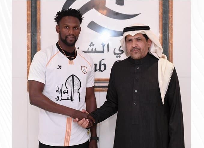 مايكيتي ديوب يدعم صفوف الشباب
