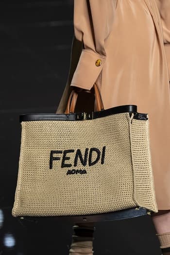 69049-حقيبة-من-القش-Fendi