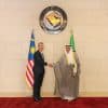 “البديوي” ووزير الاستثمار والتجارة والصناعة بماليزيا يبحثان مستجدات اتفاقية التجارة الحرة بين الجانبين