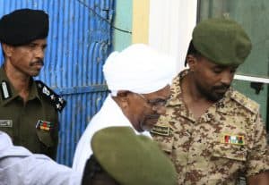 السلطات السودانية تحلّ حزب البشير وتصادر ممتلكاته