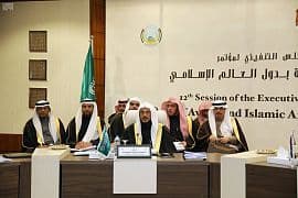 000-821995651576173419264