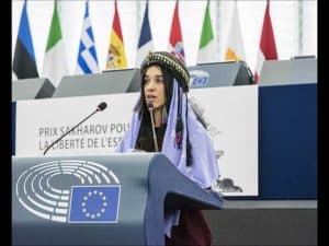 الأزيدية “نادية مراد” بقائمة أكثر 50 امرأة مؤثرة خلال عقد 2010- 2019