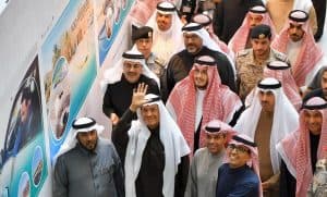 وزير الطاقة يطلق شارة العد التنازلي لاستئناف عمليات إنتاج النفط من الخفجي