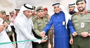 الجوازات ومطارات الرياض يدشنان أجهزة الخدمة الذاتية بمطار الملك خالد