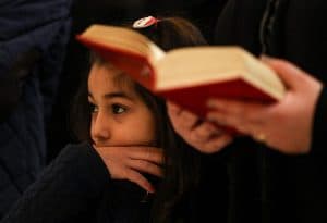 مصرف لبنان يحقق بتحويلات مالية إلى الخارج قدرت بـ 800 مليون دولار