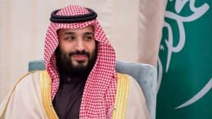 ولي العهد يبحث مع وزير الخارجية الأمريكي مستجدات المنطقة