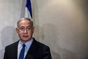 المدعي العام الإسرائيلي يعتزم توجيه تهما “بغسيل الأموال” لمحامي نتانياهو