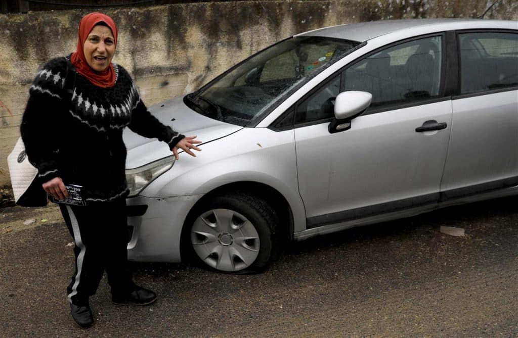 تخريب 160 سيارة فلسطينية وكتابة شعارات مناهضة للعرب بالقدس