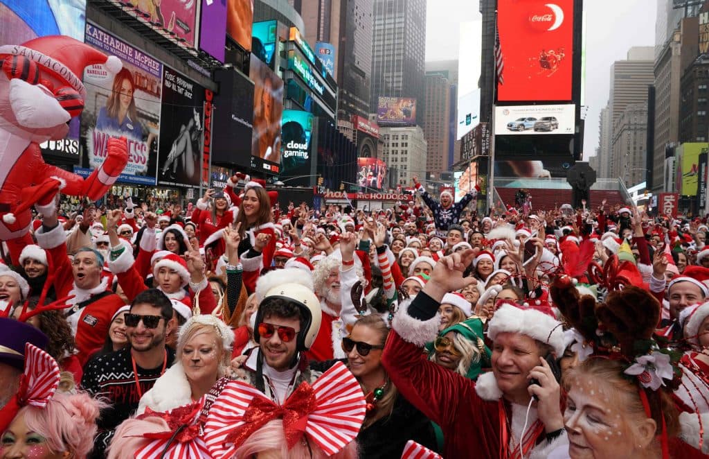 Annual SantaCon Bar Crawl