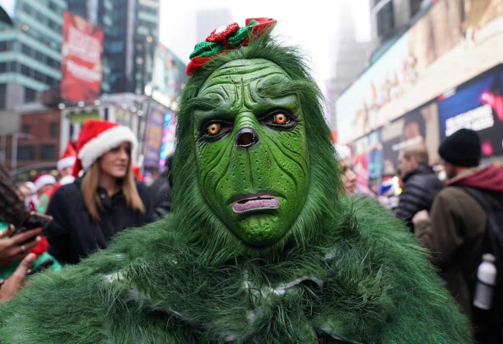 Annual SantaCon Bar Crawl