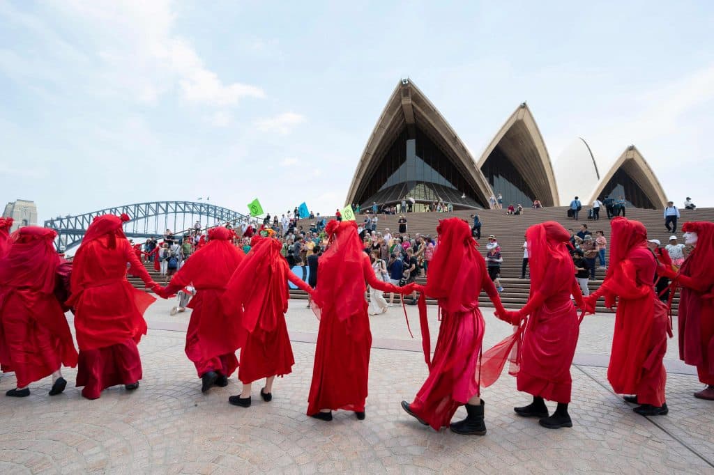 AUSTRALIA-CLIMATE-ENVIRONMENT-FIRE-PROTEST