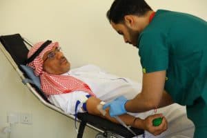 “الهلال الأحمر” يطلق حملة للتبرع بالدم