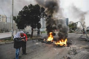 أسبوع الغضب يشعل لبنان