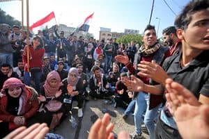 العراق: ميليشيات موالية لإيران تقمع الثورة في المحافظات السنية