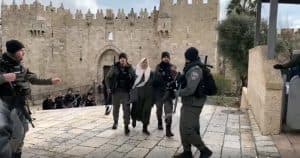 جيش الاحتلال الإسرائيلي يعتقل فلسطينية من القدس