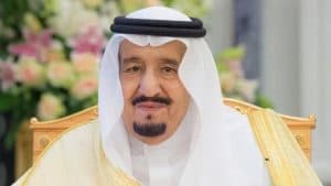 خادم الحرمين يتلقى تهنئة ولي عهد الكويت بقرب العيد