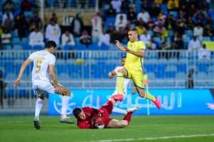 الفتح يقتنص نقطة من أرض النصر