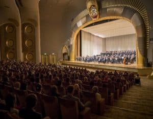 أبوظبي: أوركسترا (هامبورج) تبدع في أداء السيمفونية التاسعة لبيتهوفن