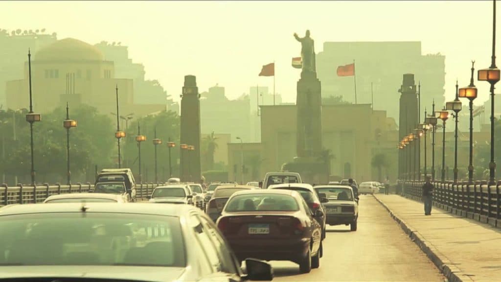 عدد سكان مصر يصل الى 100 مليون نسمة