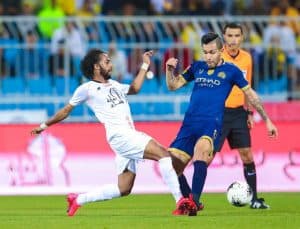 النصر يواصل الضغط على الهلال بهاتريك لحمدالله