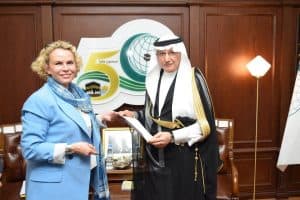العثيمين يتسلم خطاب اعتماد المبعوثة الخاصة لمملكة السويد إلى “التعاون الإسلامي”