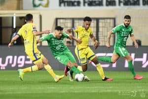 التعادل يحسم قمة النصر والأهلي