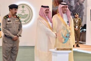 أمير الشرقية يكرم “السعودية للكهرباء” في اليوم العالمي للدفاع المدني 2020