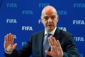 فيفا يصادق على تأجيل كأس أوروبا وكوبا أميركا ويؤخر مونديال الأندية