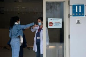 767 وفاة في إسبانيا بكورونا في ارتفاع بنسبة 30% خلال 24 ساعة