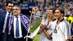 وفاة رئيس ريال مدريد السابق بعد اصابته بفيروس كورونا