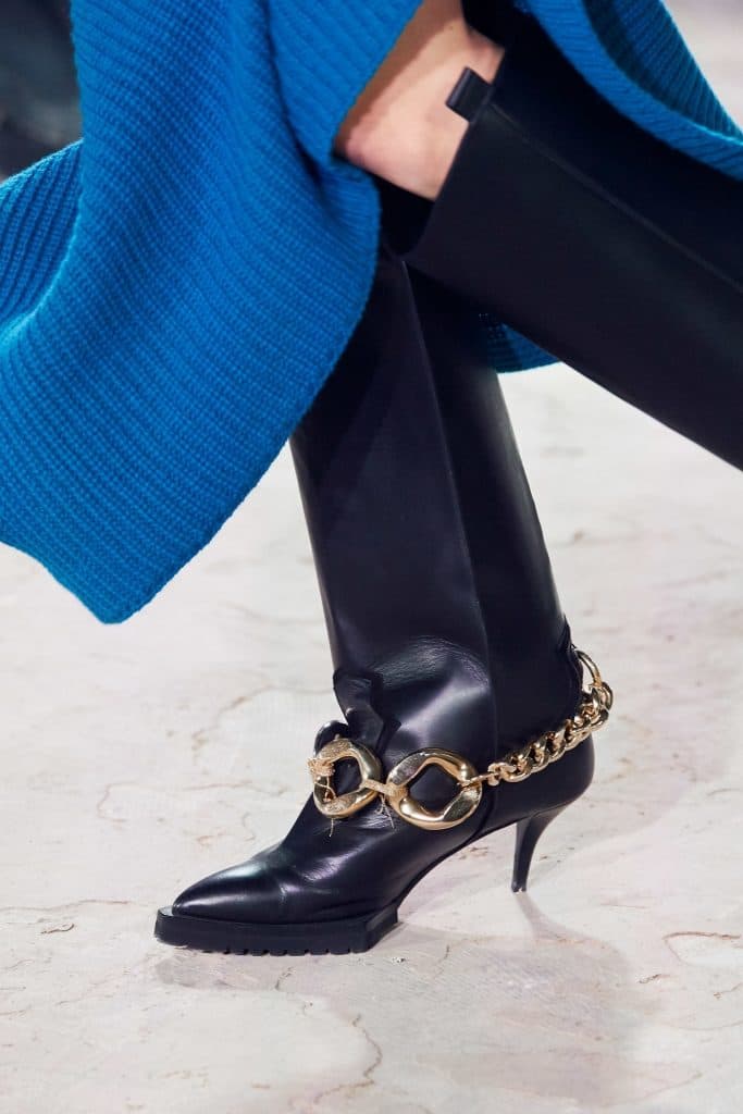 sacai
