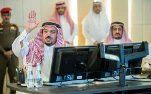 أمير القصيم: نتابع تنفيذ الإجراءات الاحترازية للوقاية من جائحة كورونا
