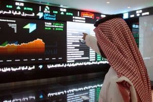 مؤشر سوق الأسهم السعودية يغلق مرتفعًا عند مستوى 6999.34 نقطة