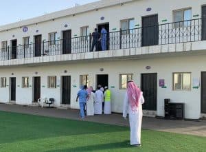 أمانة جدة تعقم مجمعات سكن العمالة للحد من انتشار كورونا