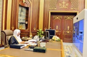 الشورى ينوه بدور المملكة الرائد بإعادة الإستقرار الى أسواق النفط العالمية