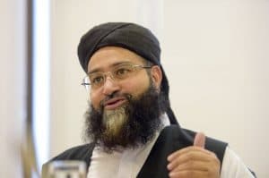 رئيس مجلس علماء باكستان يثمن تدشين النسخة الثانية من تطبيق مصحف المدينة النبوية