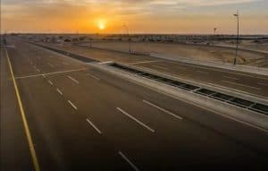 تشغيل مشروع تطوير وتوسعة طريق ينبع السريع