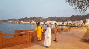 عُمان تسجل 1006 إصابة جديدة بفيروس كورونا