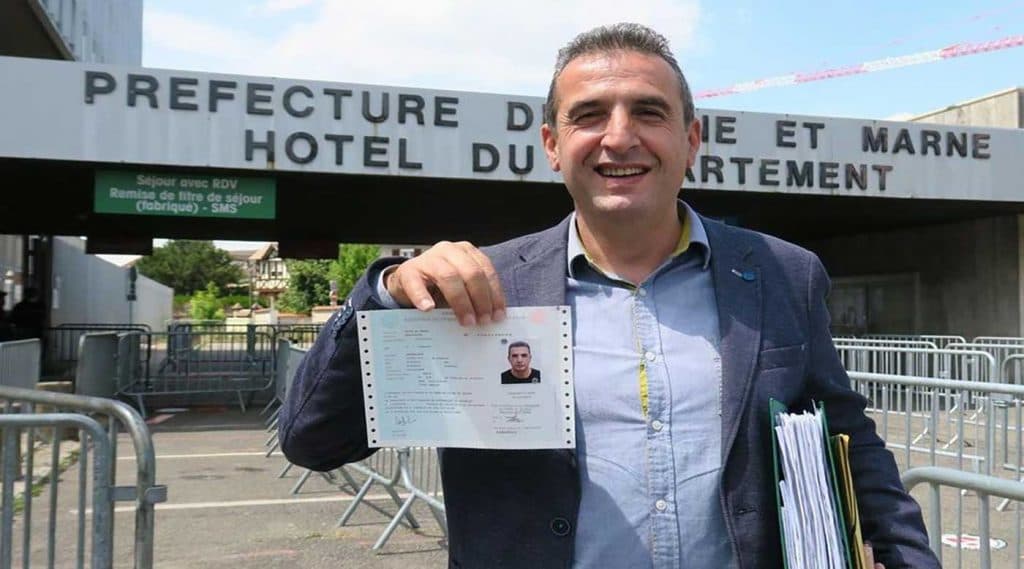منح حق الإقامة لجزائري أنقذ فرنسية من الاغتصاب