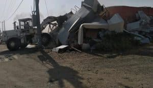 بمساحة مليوني م2.. إزالة إحداثات غير نظامية في ضاحية الطائف الجديد
