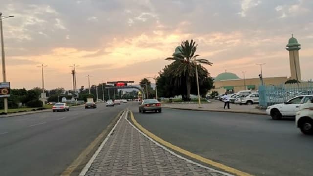 “النقل” تنهي صيانة 491 كيلومترًا على الطرق المؤدية إلى العاصمة المقدسة