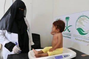 مركز الملك سلمان للإغاثة يواصل تقديم خدماته العلاجية بالحديدة