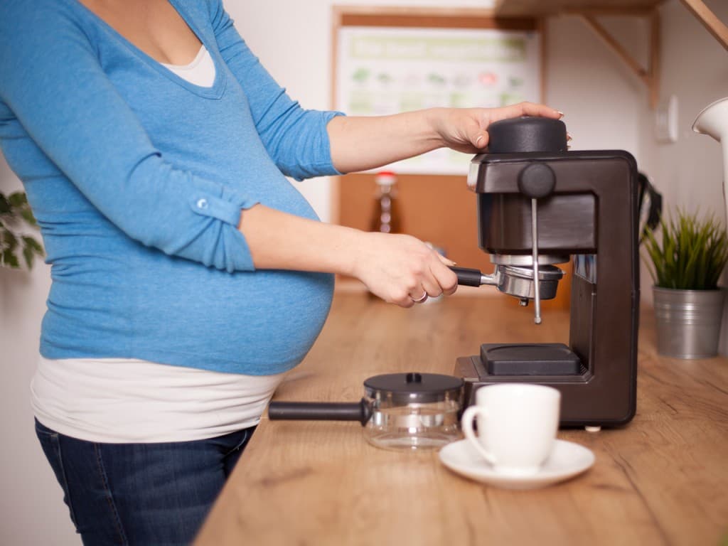 canpregnantwomendrinkcoffee-1