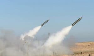 العراق يفتح تحقيقًا بشأن استهداف مطار بغداد بـ3 صواريخ كاتيوشا