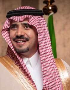 محافظ الغاط: اليوم الوطني الـ 90 مناسبة غالية علينا .. والملك وولي عهده يبذلون الغالي والنفيس لراحة المواطن